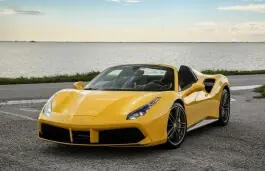 Ferrari 488 Spider 2016–2020