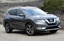 Nissan X-Trail 2017–2026